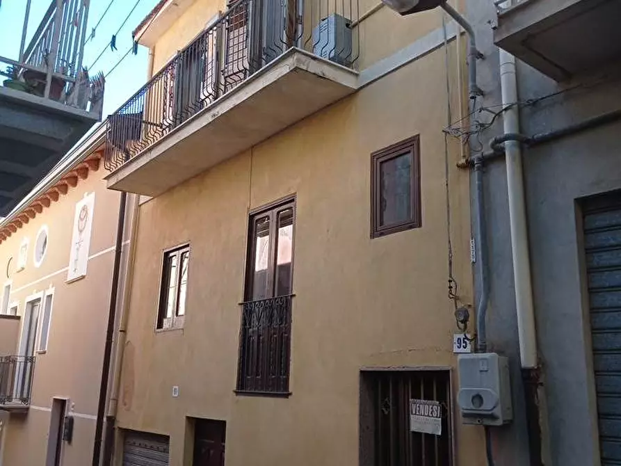 Immagine 1 di Casa indipendente in vendita  in via trappeti a San Cataldo