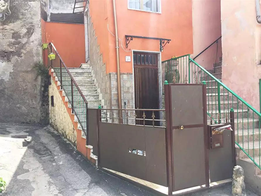 Immagine 1 di Appartamento in vendita  a Fisciano