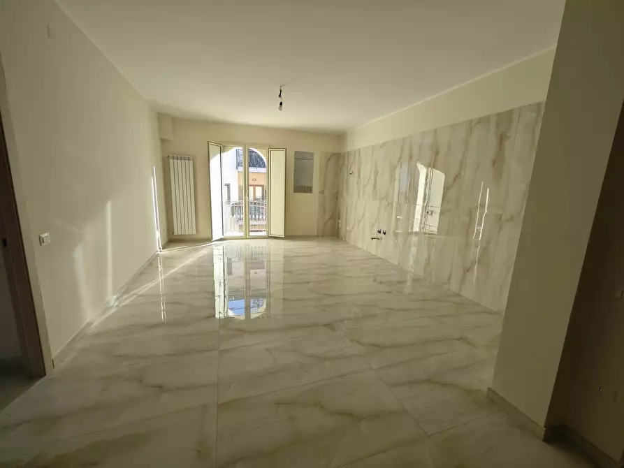 Immagine 1 di Appartamento in affitto  a Marcianise