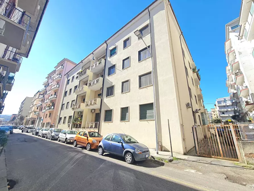 Immagine 1 di Appartamento in affitto  in Via Domenico Frugiuele, 35 a Cosenza