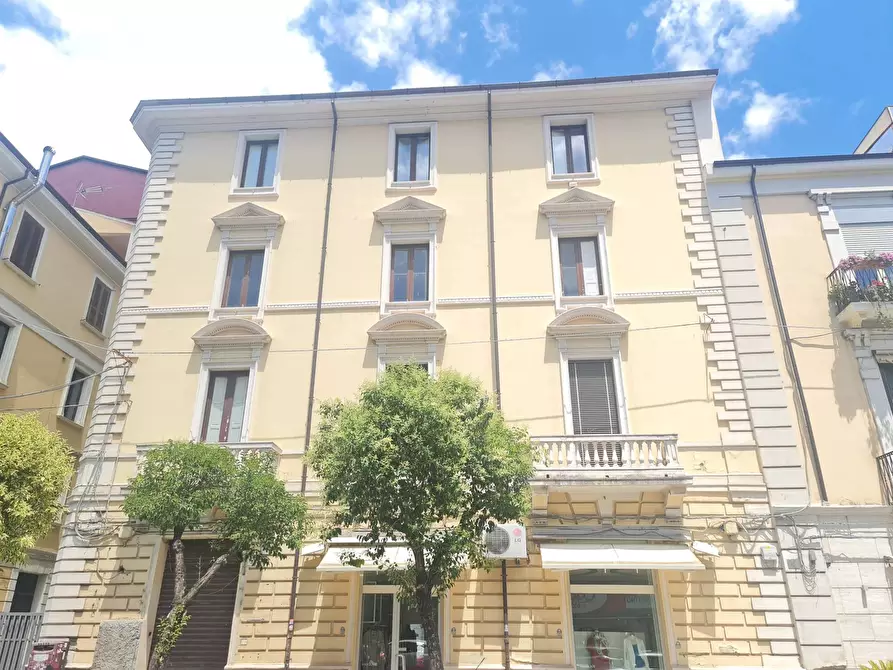 Immagine 1 di Appartamento in vendita  in Viale Trieste a Cosenza