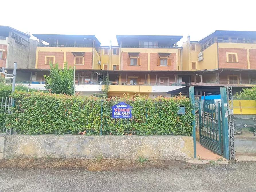 Immagine 1 di Villa in vendita  a Cerisano