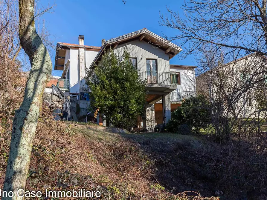 Immagine 1 di Casa indipendente in vendita  a Donato