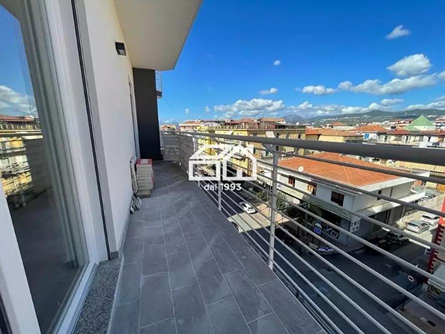 Immagine 1 di Appartamento in vendita  in via Roma a Bellizzi
