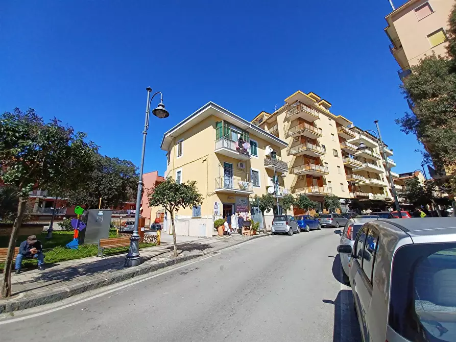 Immagine 1 di Appartamento in vendita  a Pontecagnano Faiano
