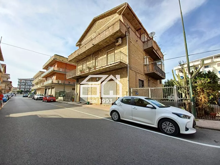 Immagine 1 di Appartamento in vendita  in Via Tenente Paraggio a Bellizzi