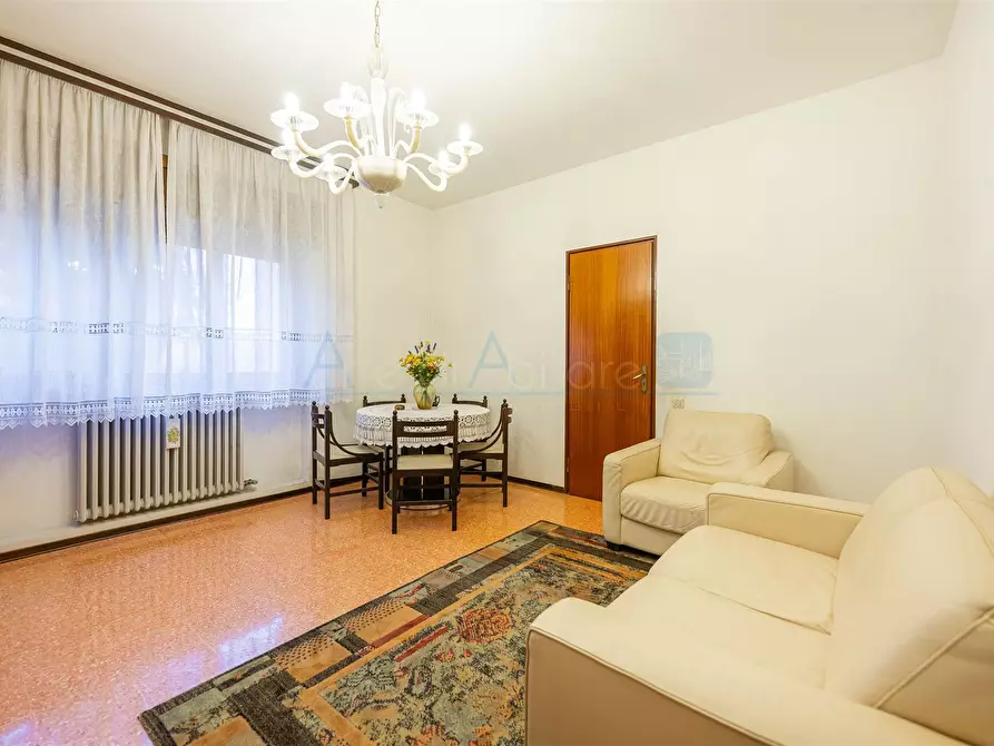 Immagine 1 di Appartamento in vendita  in via Sabbadino a Venezia