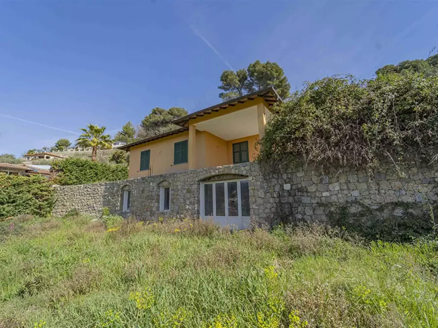 Immagine 1 di Casa indipendente in vendita  a Camporosso
