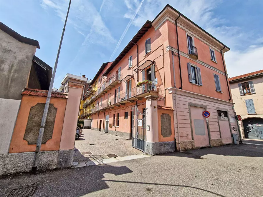 Immagine 1 di Appartamento in vendita  in Via Molino a Saronno
