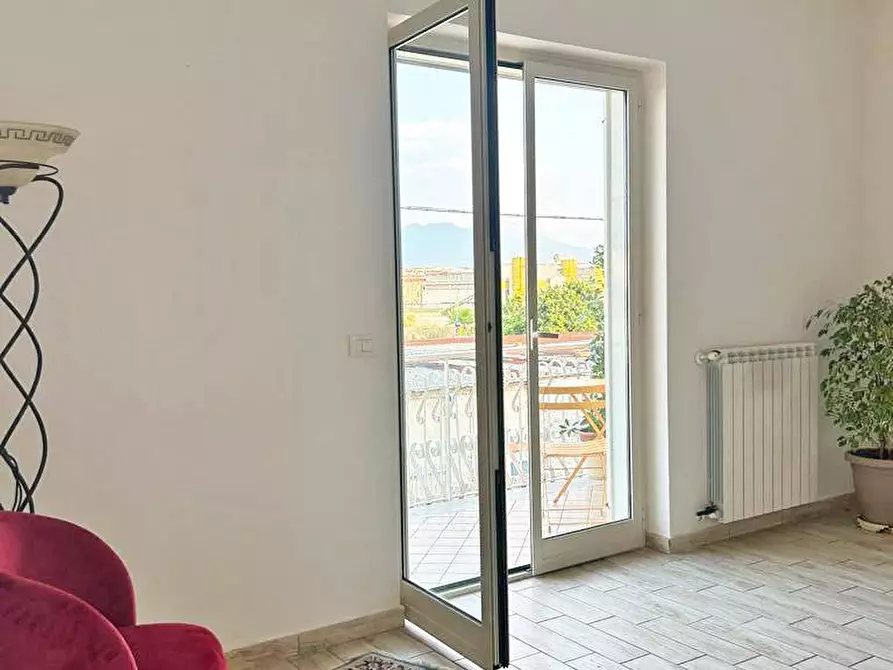 Immagine 1 di Appartamento in vendita  in Via Niccolò Tommaseo a Casoria
