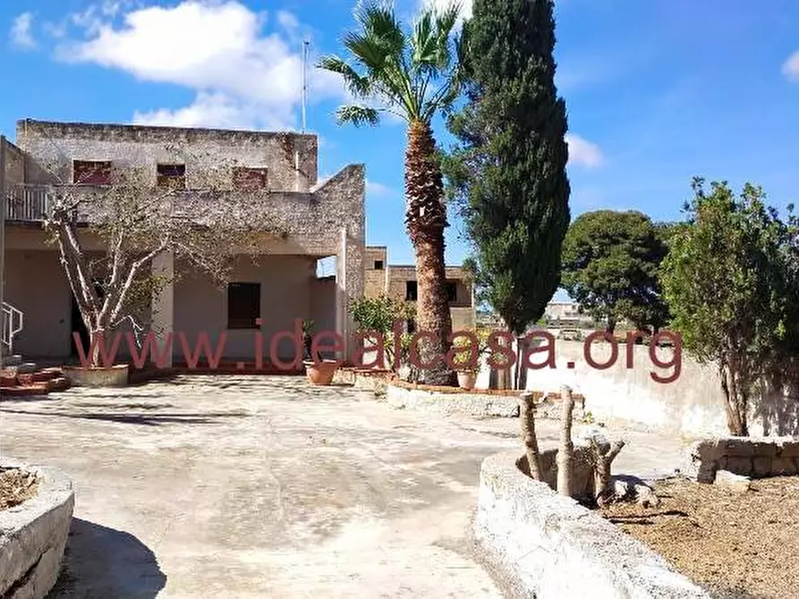 Immagine 1 di Villa in vendita  a Mazara Del Vallo
