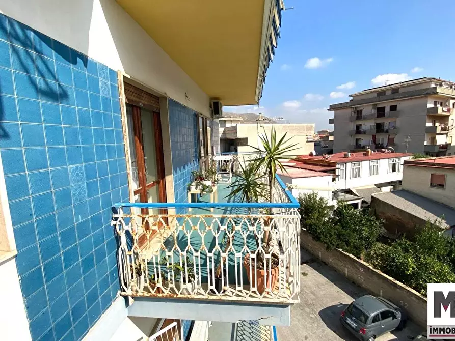 Immagine 1 di Appartamento in vendita  in via domitiana a Mondragone