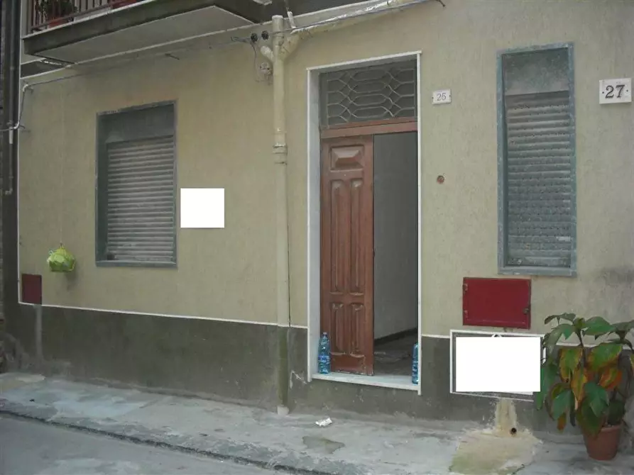 Immagine 1 di Casa indipendente in vendita  a Naro