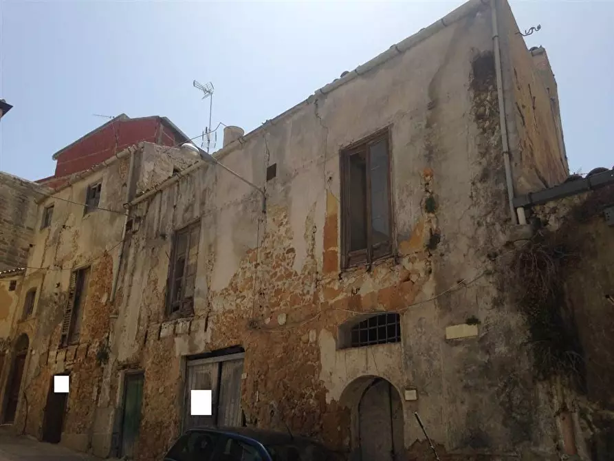 Immagine 1 di Casa indipendente in vendita  in via Lauria a Naro