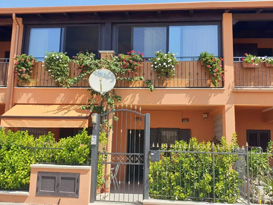 Immagine 1 di Villa in vendita  in Contrada Durrueli snc a Porto Empedocle