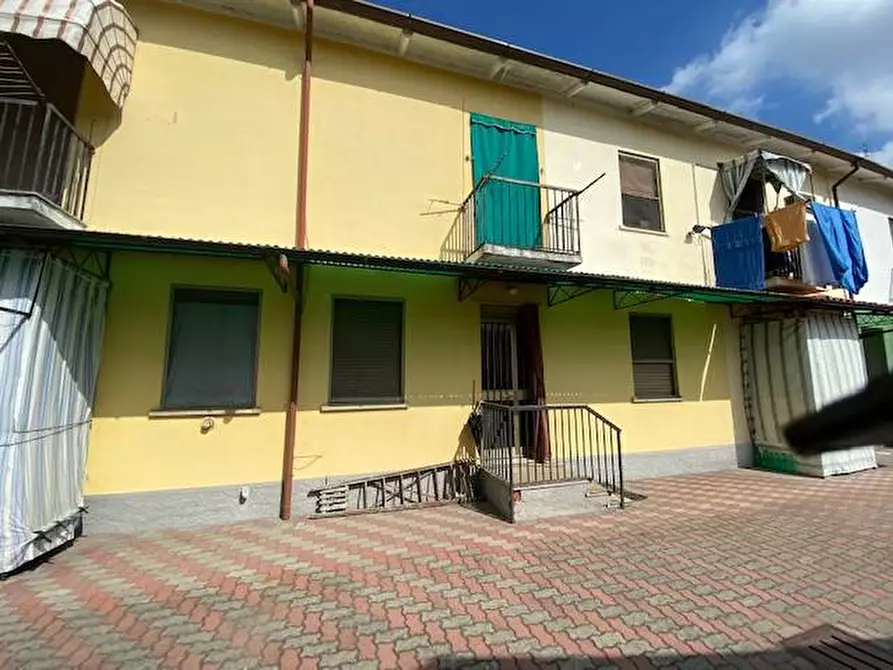 Immagine 1 di Casa indipendente in vendita  in via rovelleto a Gambolo'