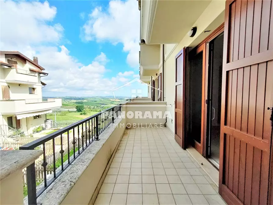 Immagine 1 di Appartamento in vendita  a Montescudo-Monte Colombo