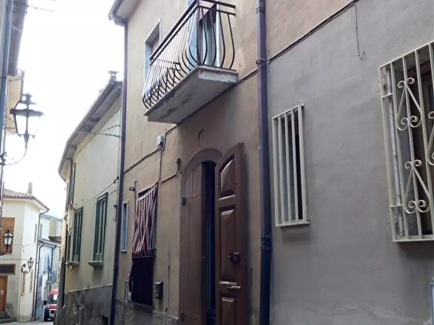 Immagine 1 di Villa in vendita  in via san francesco a Parolise