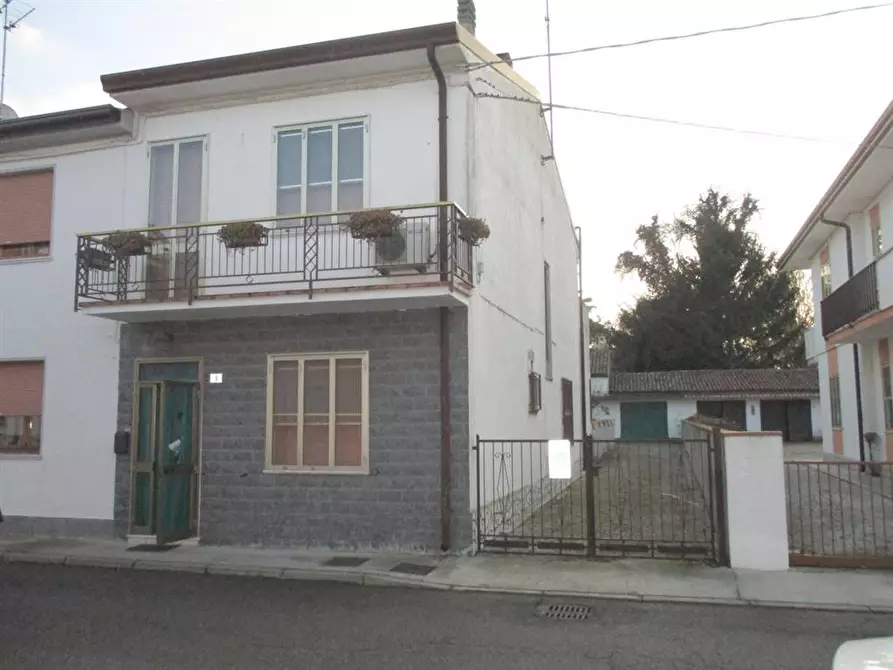 Immagine 1 di Casa indipendente in vendita  in vicolo del porto a Fiscaglia