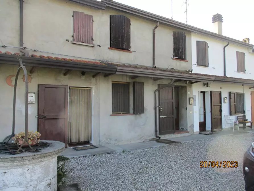 Immagine 1 di Appartamento in vendita  in Via Ferrara a Goro