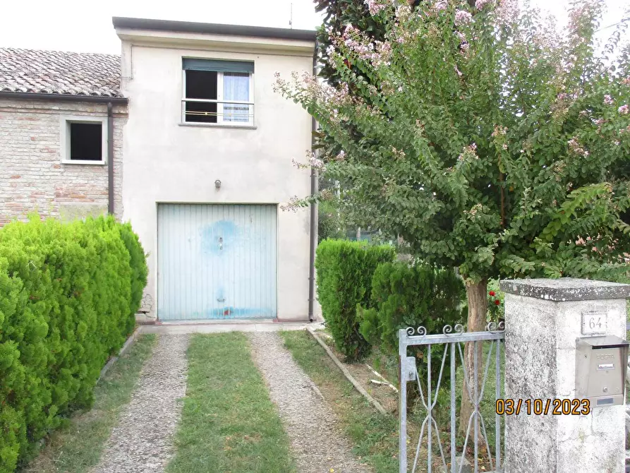 Immagine 1 di Appartamento in vendita  in Via Cavallotti a Goro