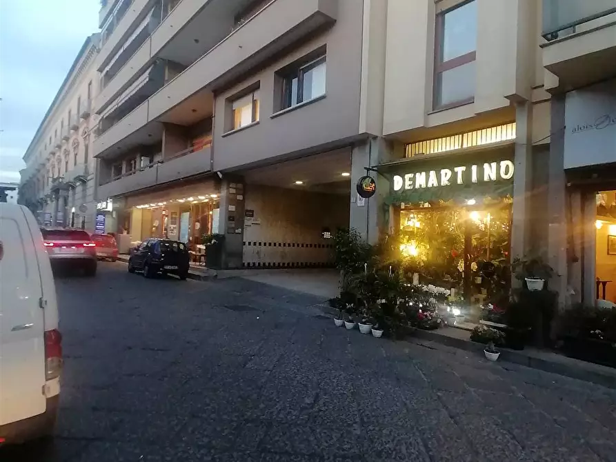Immagine 1 di Appartamento in vendita  in piazza vanvitelli a Caserta