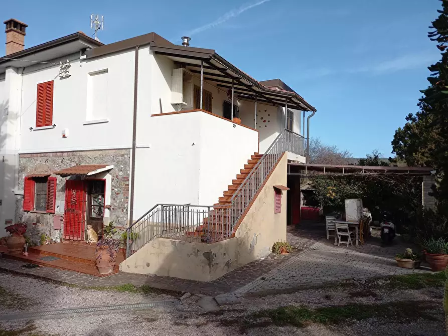 Immagine 1 di Casa indipendente in vendita  a San Vincenzo