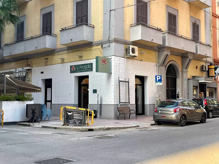 Immagine 1 di Bar / Ristorante in vendita  a Taranto