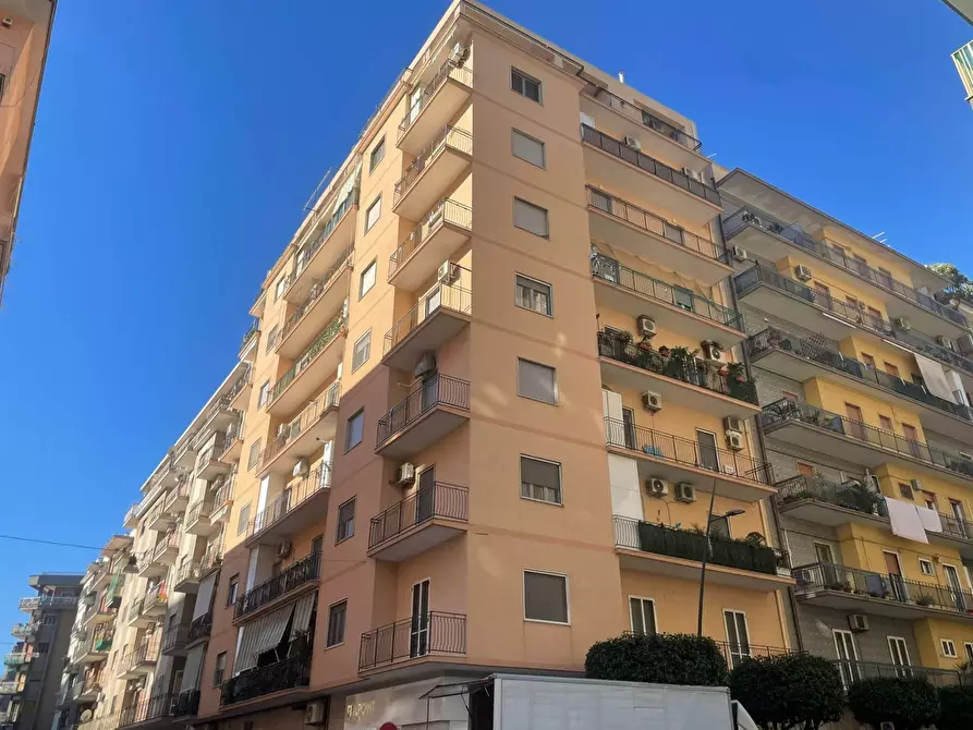 Immagine 1 di Appartamento in vendita  a Taranto