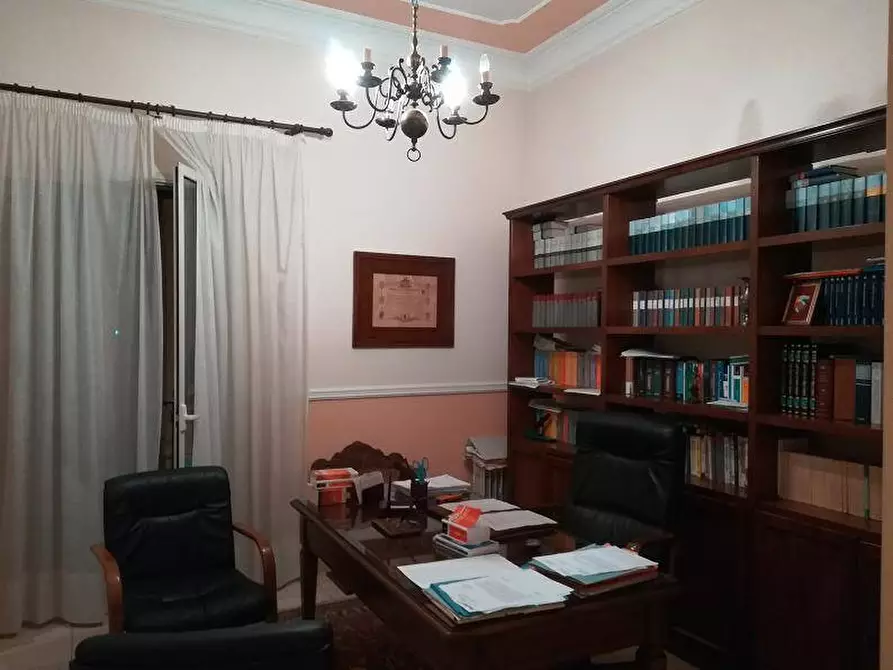 Immagine 1 di Ufficio in affitto  a Licata