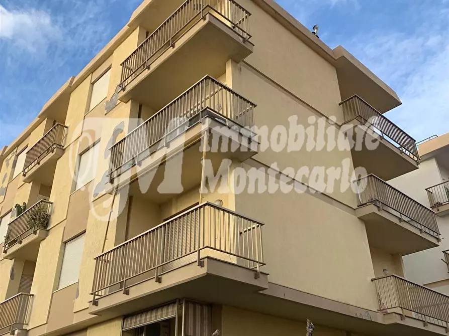 Immagine 1 di Appartamento in vendita  a Bordighera