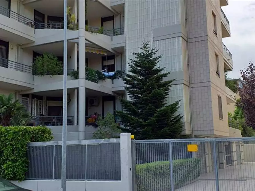Immagine 1 di Appartamento in vendita  in via dattoli a Triggiano