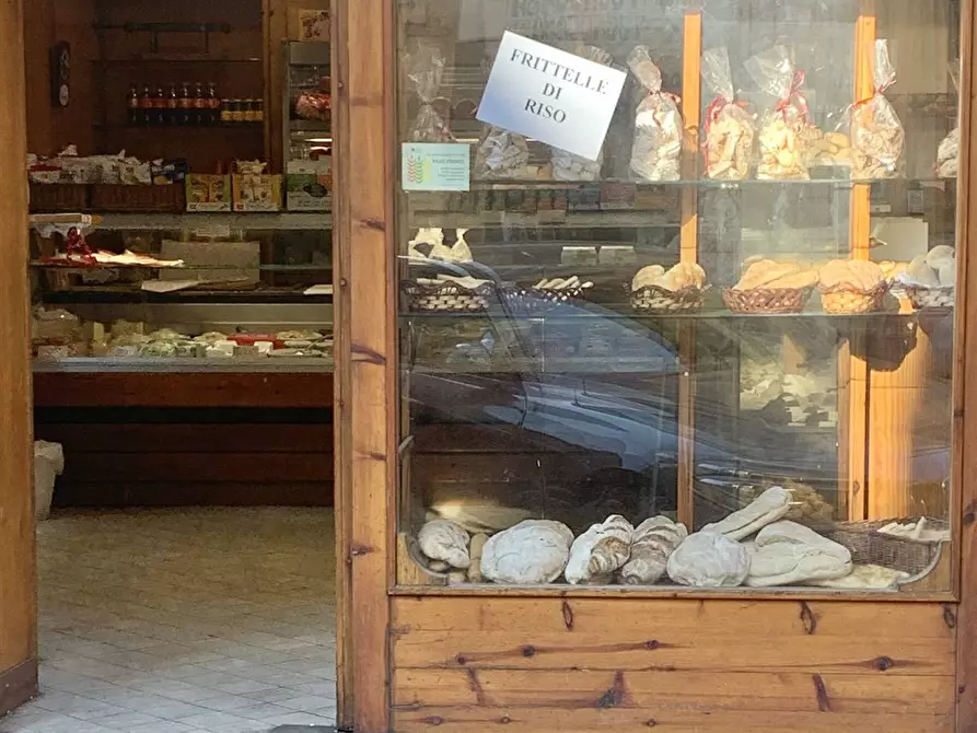 Immagine 1 di Attività commerciale in vendita  in Via San Gallo a Firenze