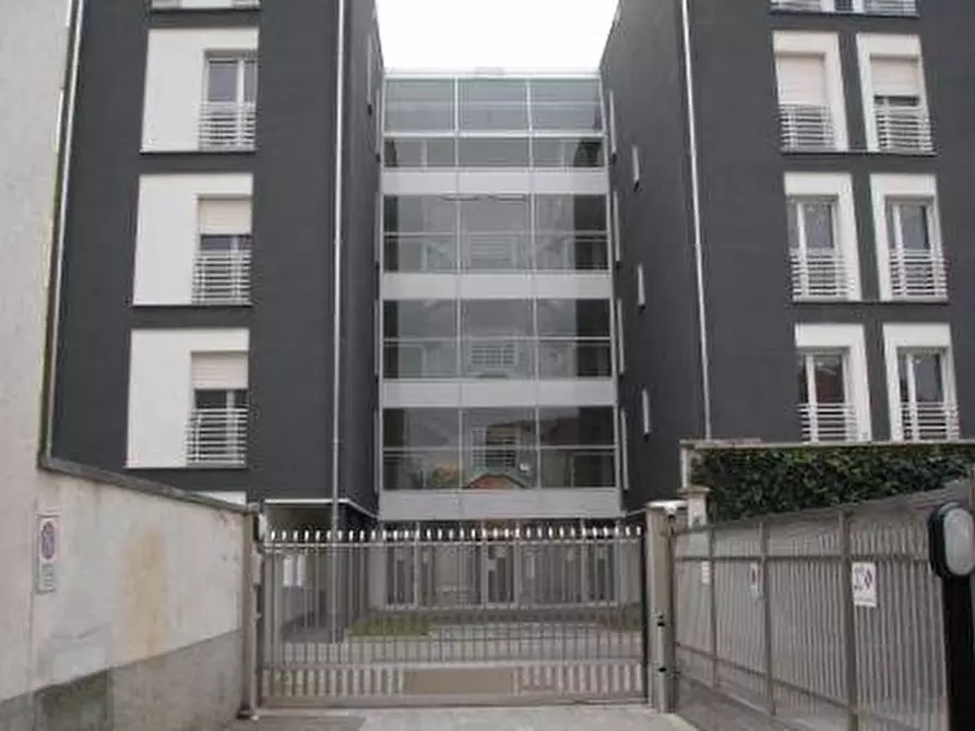 Immagine 1 di Appartamento in vendita  in Via Sacchetti a Vigevano
