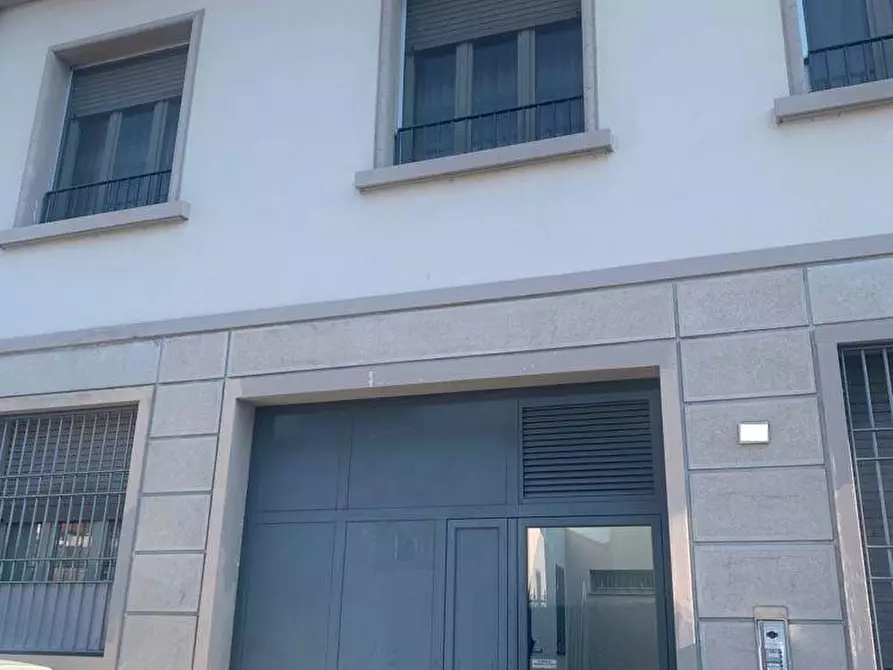 Immagine 1 di Appartamento in vendita  a Vigevano