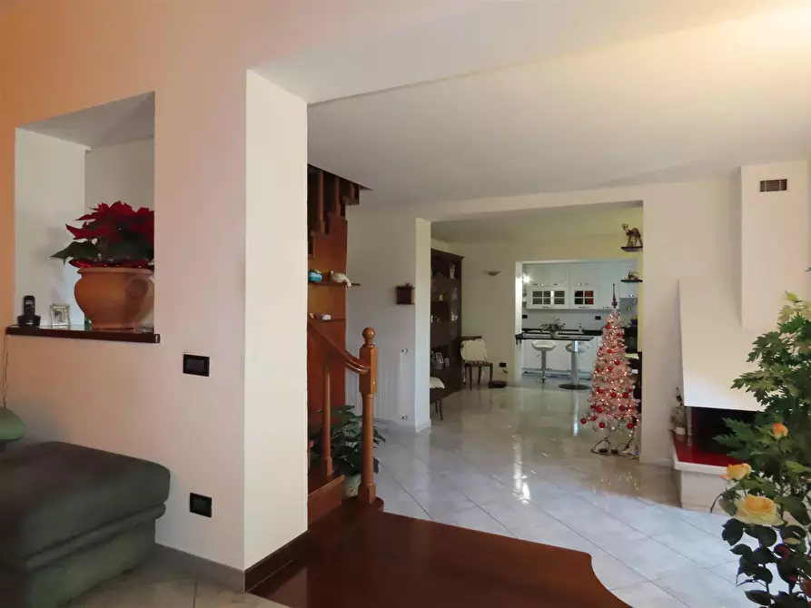 Immagine 1 di Appartamento in vendita  a Riparbella
