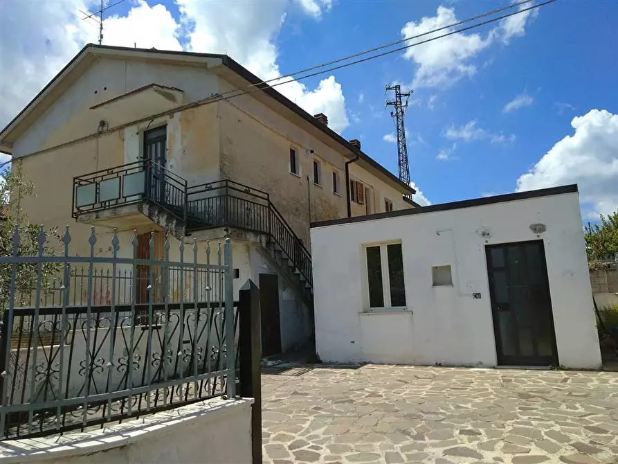 Immagine 1 di Appartamento in vendita  a Orsogna