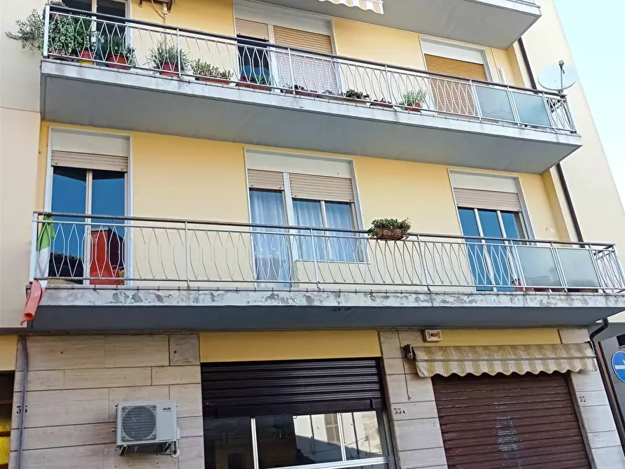 Immagine 1 di Appartamento in vendita  a Orsogna