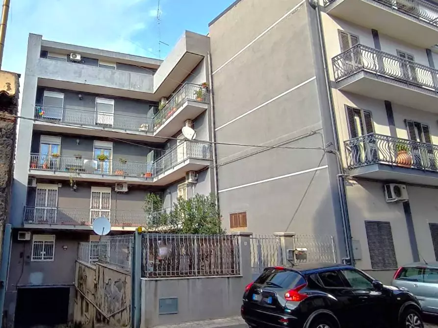 Immagine 1 di Appartamento in vendita  in Via Vittorio Veneto a Misterbianco