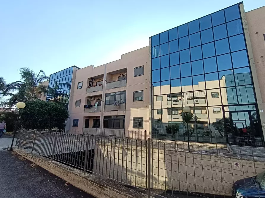 Immagine 1 di Appartamento in vendita  in Via Tomasi Di Lampedusa a Catania