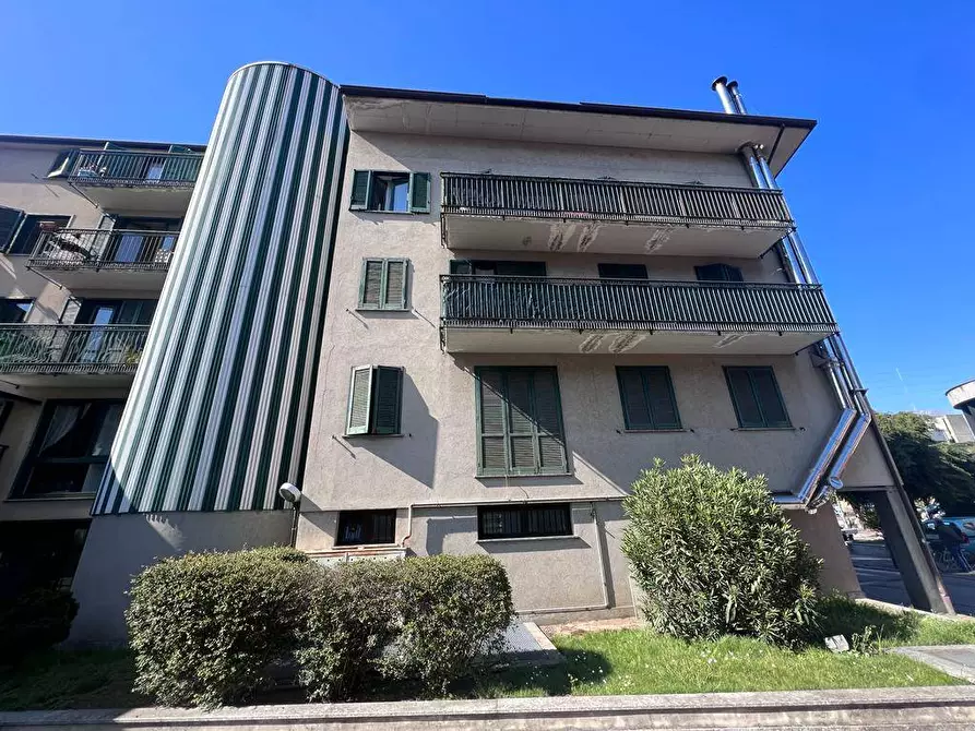 Immagine 1 di Appartamento in vendita  in Via Nazionale a Colico