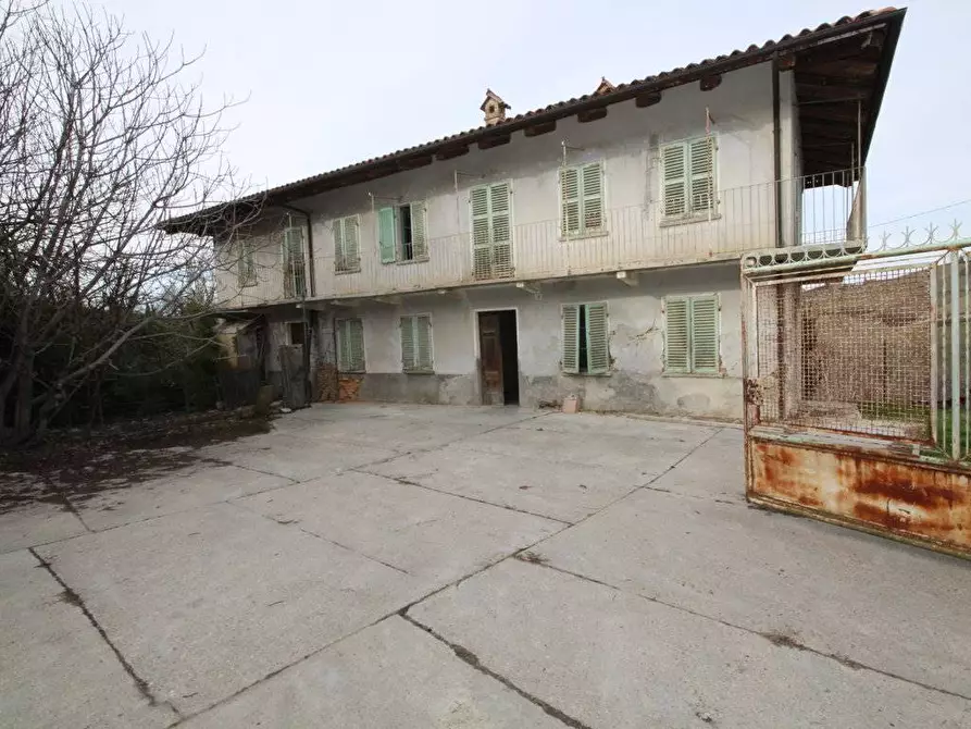 Immagine 1 di Rustico / casale in vendita  a Monforte D'alba