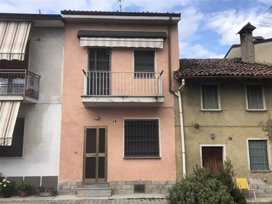 Immagine 1 di Casa indipendente in vendita  in Via Corteolona a Albuzzano