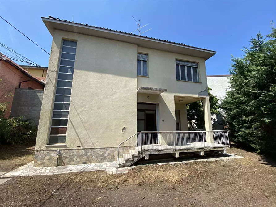 Immagine 1 di Villa in vendita  in Via Lega Lombarda a Sant'angelo Lodigiano