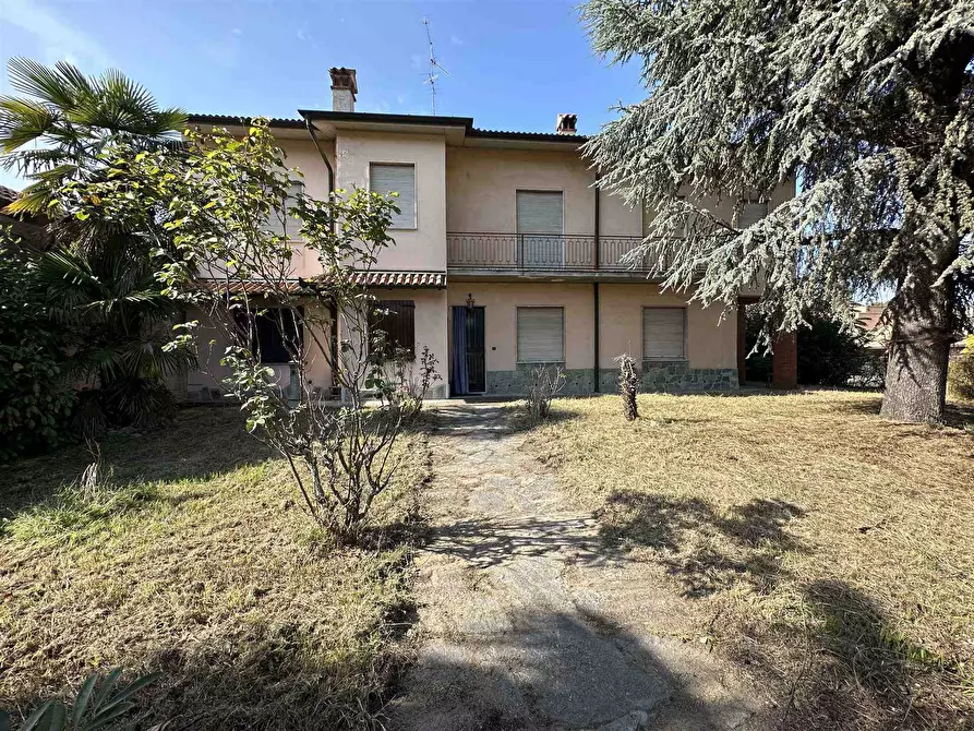 Immagine 1 di Casa indipendente in vendita  in Via Lodi a San Colombano Al Lambro