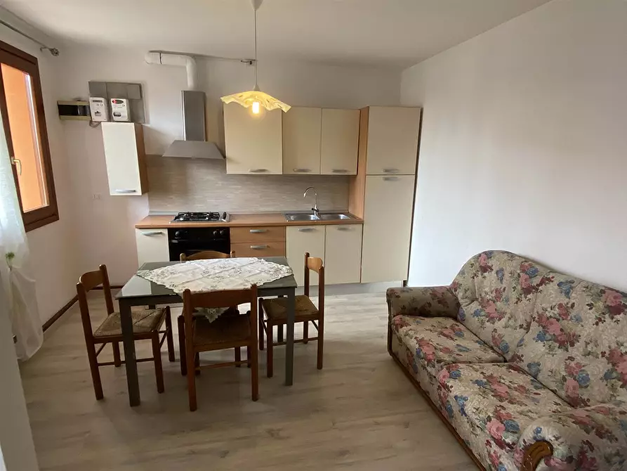 Immagine 1 di Appartamento in affitto  a Barbona