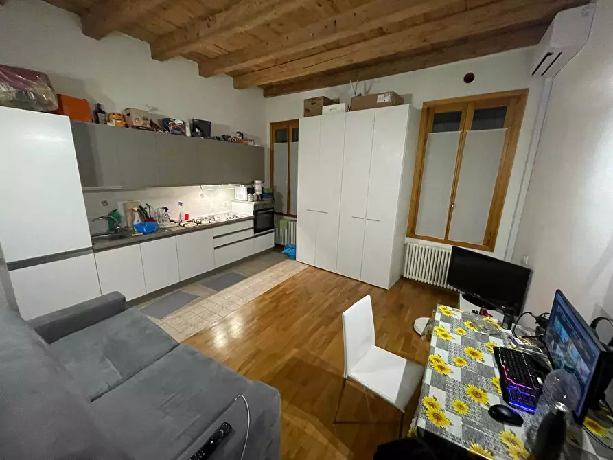 Immagine 1 di Appartamento in affitto  a Lendinara