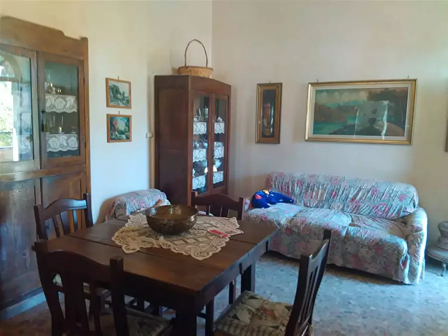 Immagine 1 di Appartamento in vendita  a Vetralla