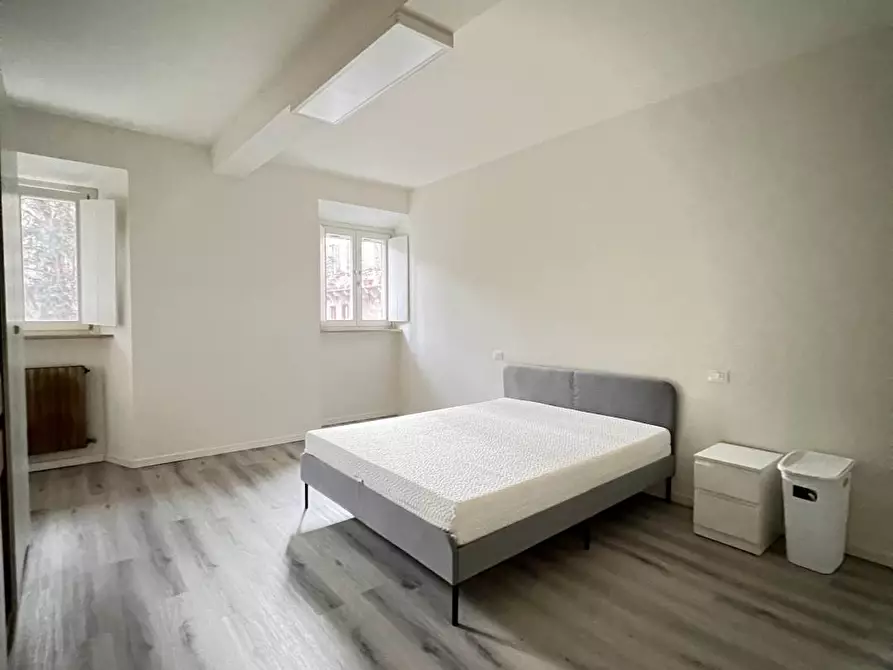 Immagine 1 di Appartamento in affitto  in Via camillo benso conte di Cavour a Mantova