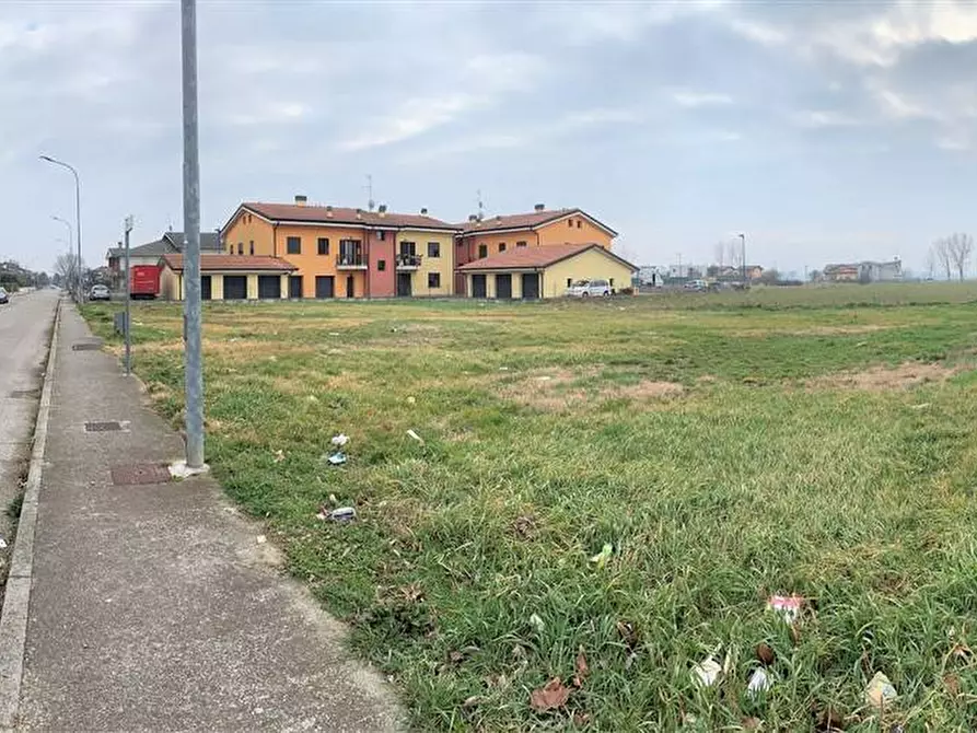 Immagine 1 di Terreno edificabile in vendita  a Roncoferraro